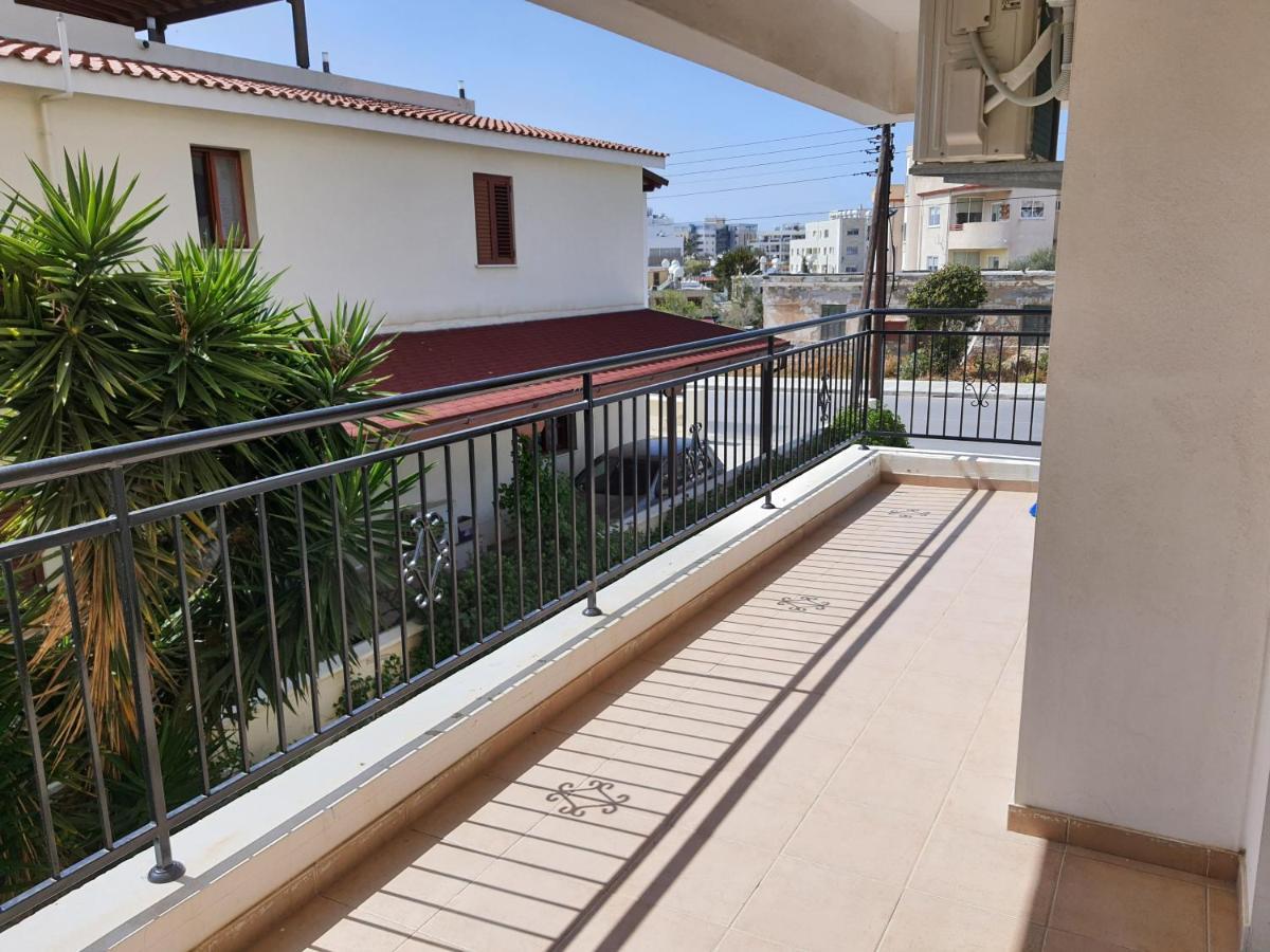 Lovely Apartment At The City Center Of Paphos Exteriér fotografie