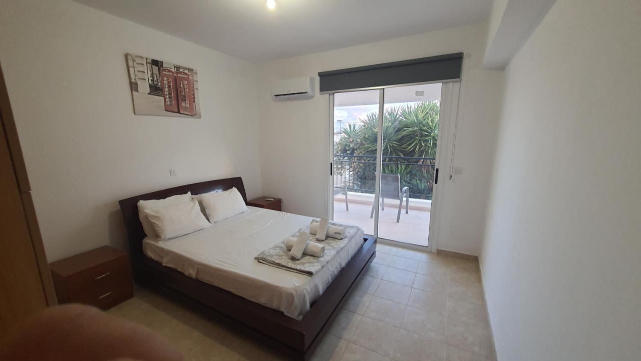 Lovely Apartment At The City Center Of Paphos Exteriér fotografie